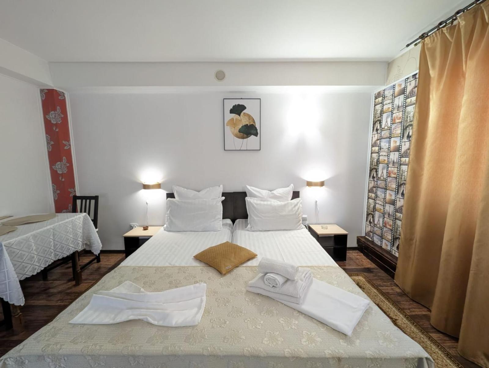 Casa Helen House, Iasi Hotell Valea Adanca Exteriör bild