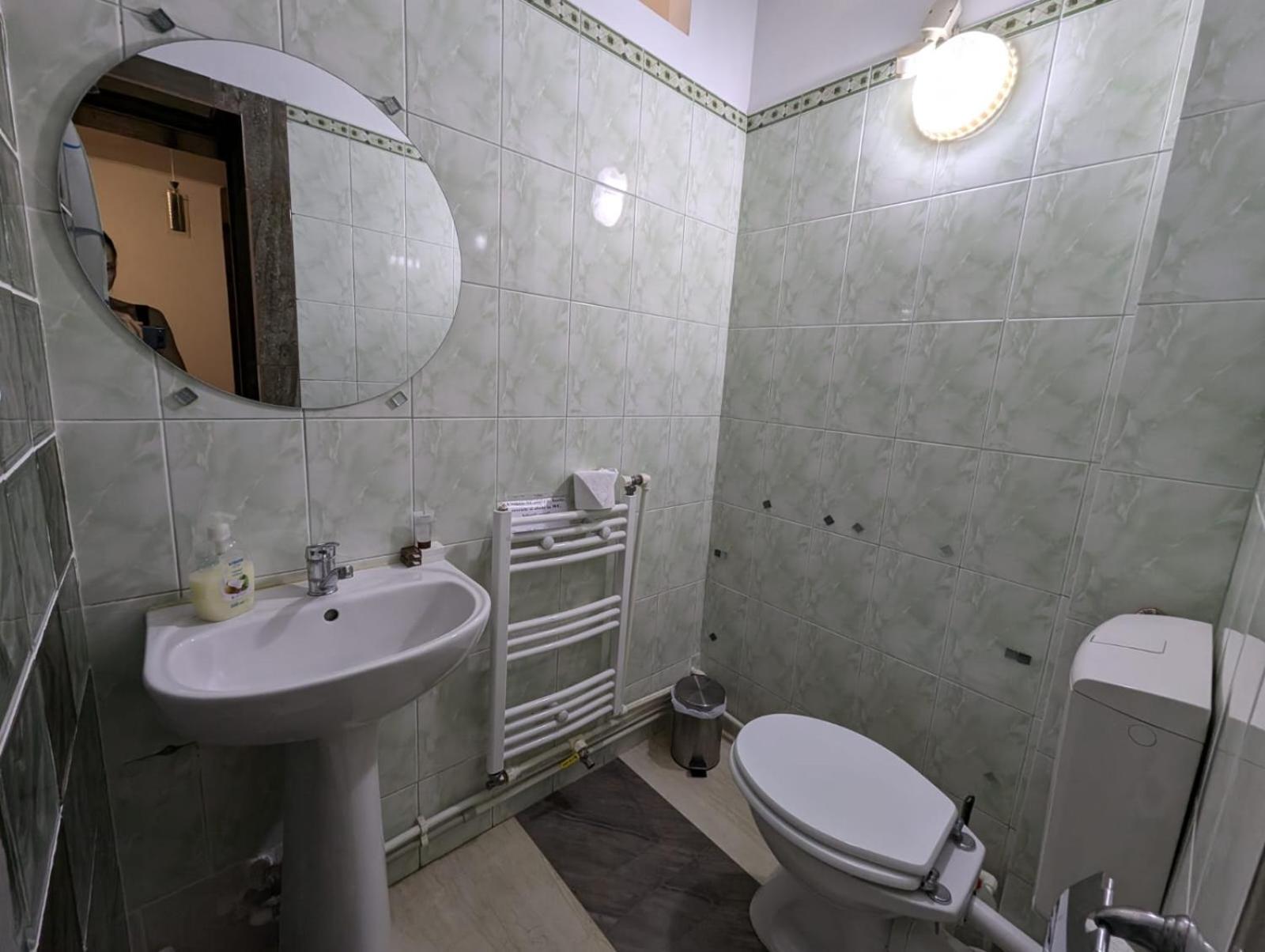 Casa Helen House, Iasi Hotell Valea Adanca Exteriör bild